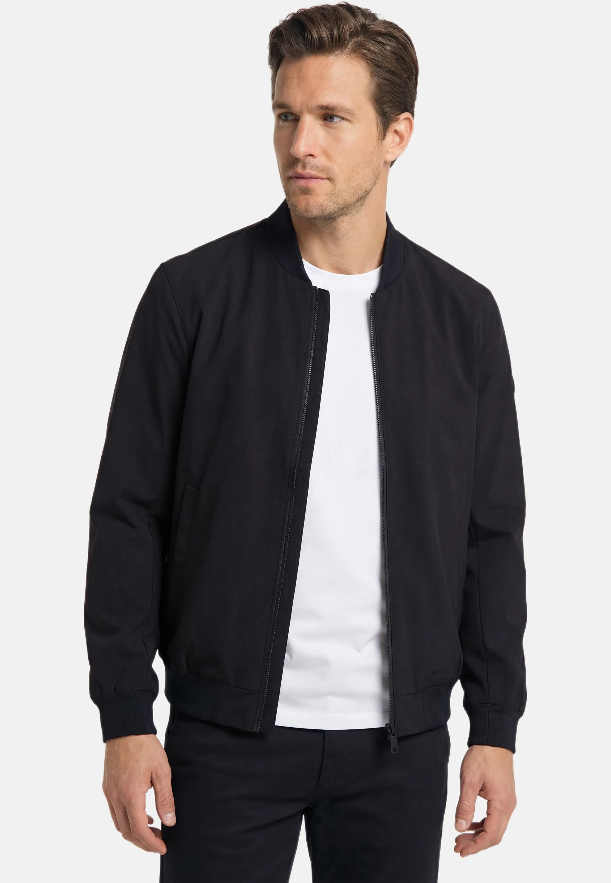 Bomber Jacket - Lifestyle
